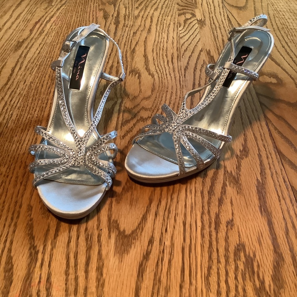 Nina Size 9M Shoes